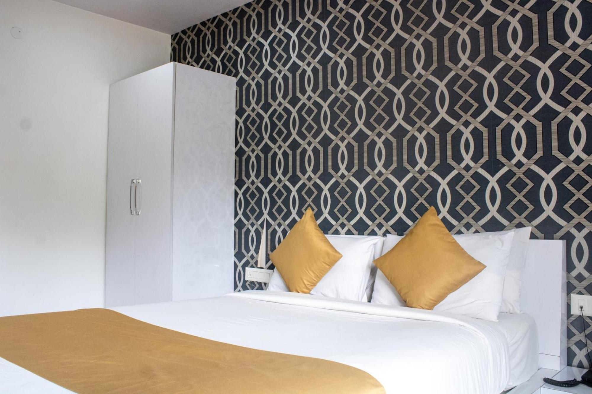 Mystic Hotel Koramangala บังกาลอร์ ภายนอก รูปภาพ